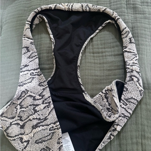 Great used condition Seafolly swimsuit. Sz 14 - Picture 8 of 12